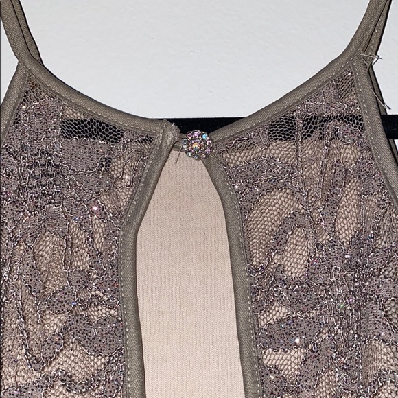 Le Chateau sexy cocktail dress - Picture 4 of 9